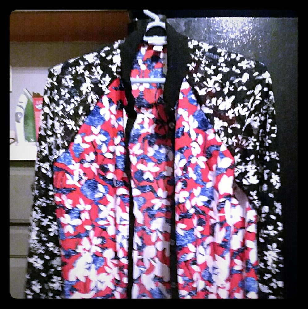 Women's blouse